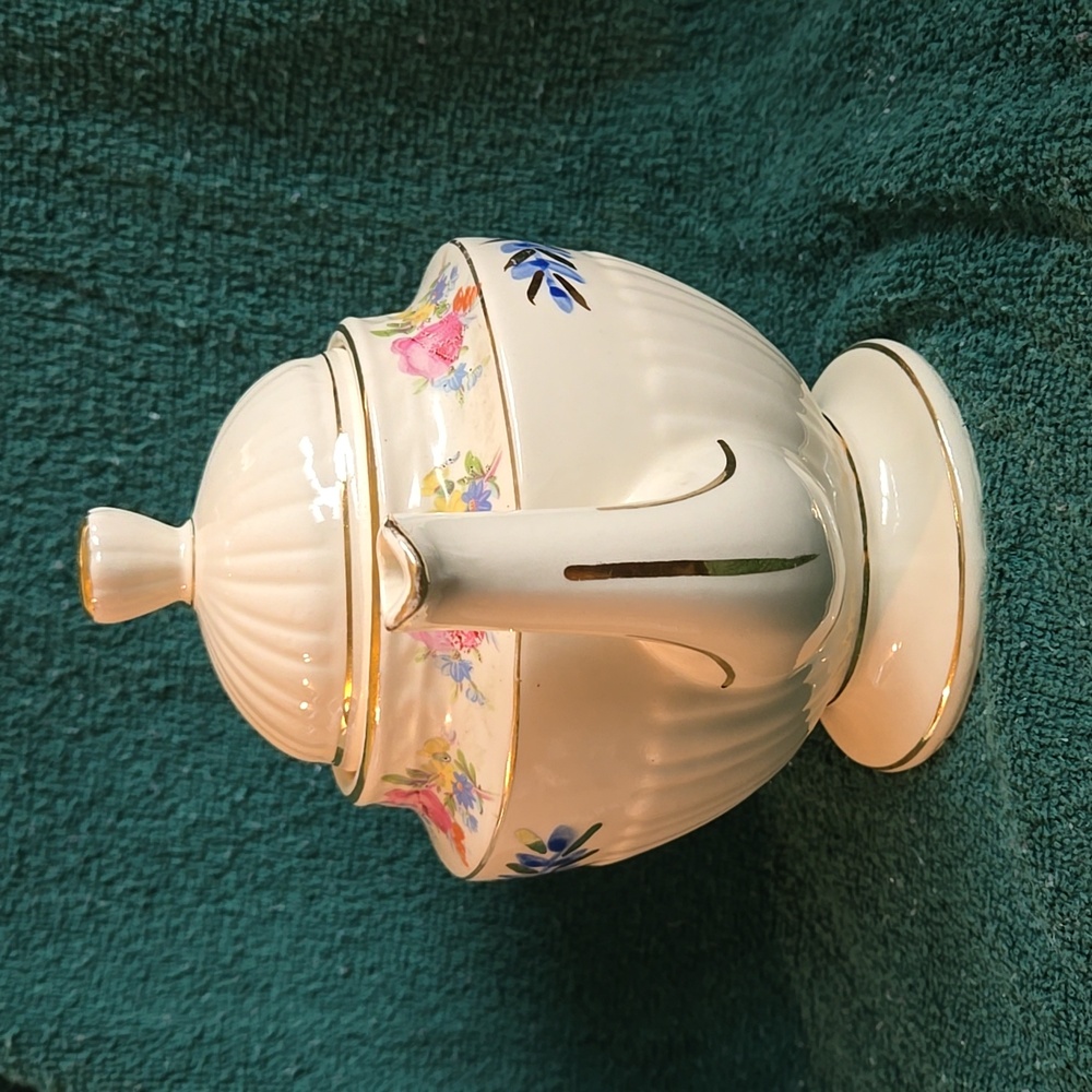 Ceramic Tea Pot - Picture 2 of 9
